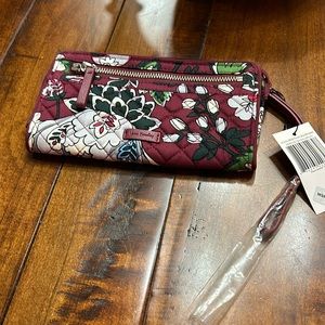 Wristlet, floral